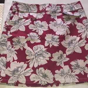 AnnTaylor- pink and white floral print skirt